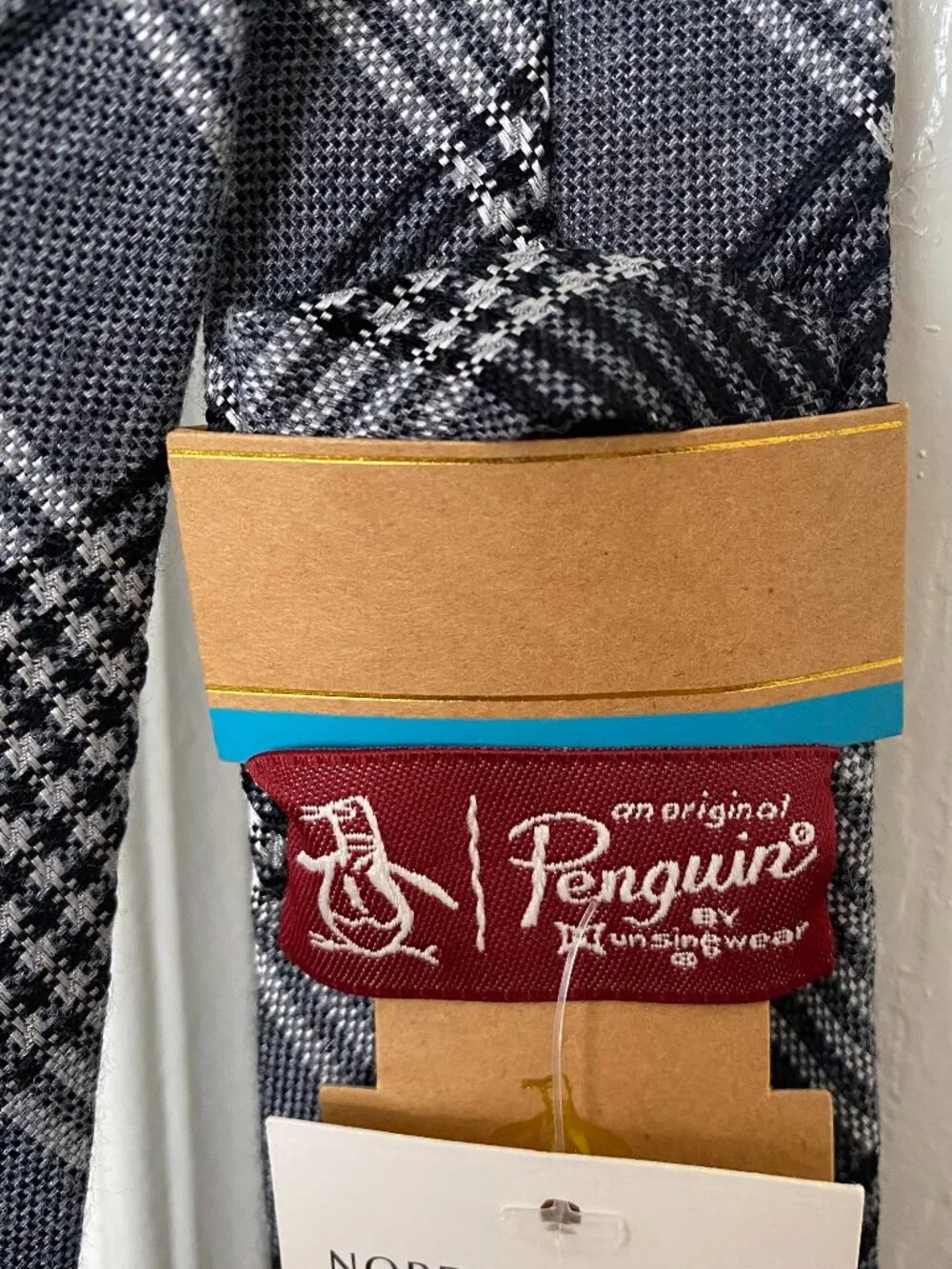 NWT Original Penguin Gray Black Glen Plaid Skinny Silk Blend Tie 2.25